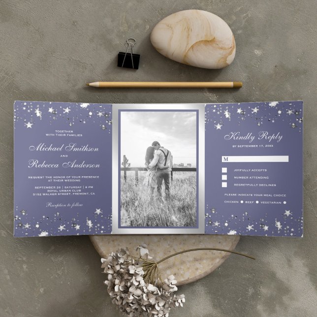 Invitación Tríptica Estrellas de Papel Plateado Confeti Polvo Morado B (Subido por el creador)