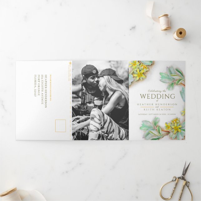 Invitación Tríptica Flor amarilla Sibbaldia boda todo en uno (Exterior)