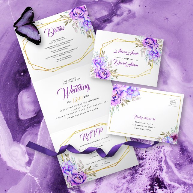 Invitación Tríptica Flores moradas, lilas acuáticas y boda RSVP (Subido por el creador)