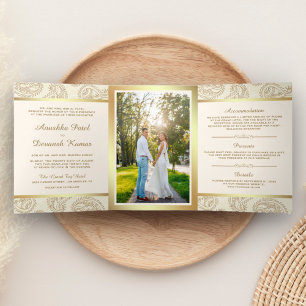 Invitación Tríptica Foto de Boda al Estilo Indio con Crema y Dorado Pa