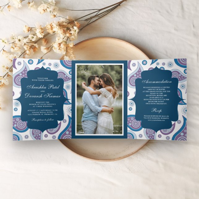 Invitación Tríptica Foto de Boda de estilo indio Blue and Purple Paisl (Subido por el creador)