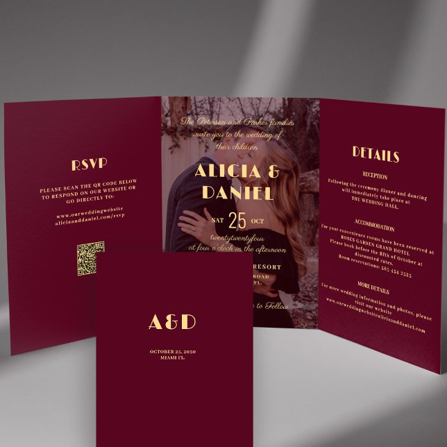 Invitación Tríptica Foto moderna burgundy gold rsvp detalla boda (Subido por el creador)