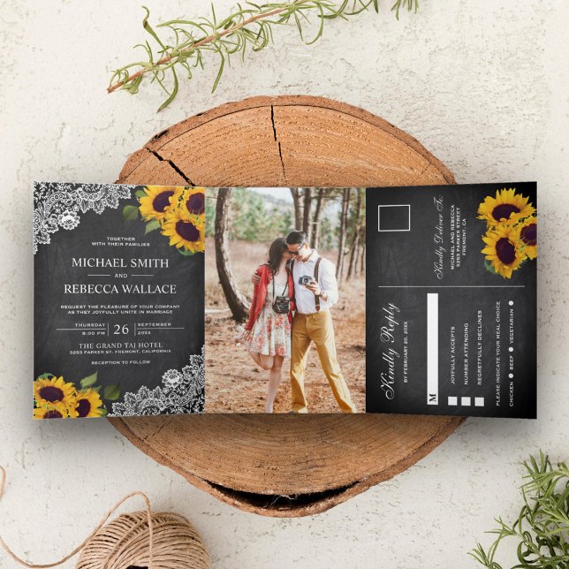 Invitación Tríptica Girasol de encaje rústico en pizarra para boda (Subido por el creador)