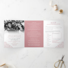Invitación Tríptica hojas rosadas polvorientas blancas boda todo en un