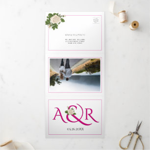 Invitación Tríptica Iniciales rosa magenta y ampersand, boda rosa