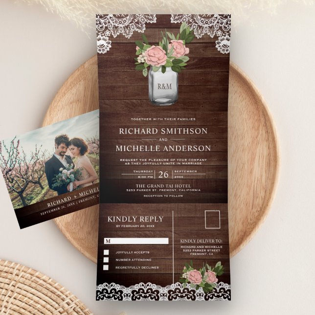 Invitación Tríptica Jarra de Mason Rosa Polvo de Madera Rústica Boda d (Subido por el creador)