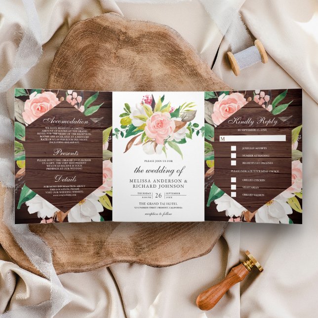 Invitación Tríptica Magnolia Blanca Rubor Pink Floral Barn Wood Boda (Subido por el creador)