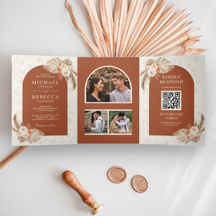 Invitación Tríptica Marfil Floral Pampas Terracotta QR Boda de código