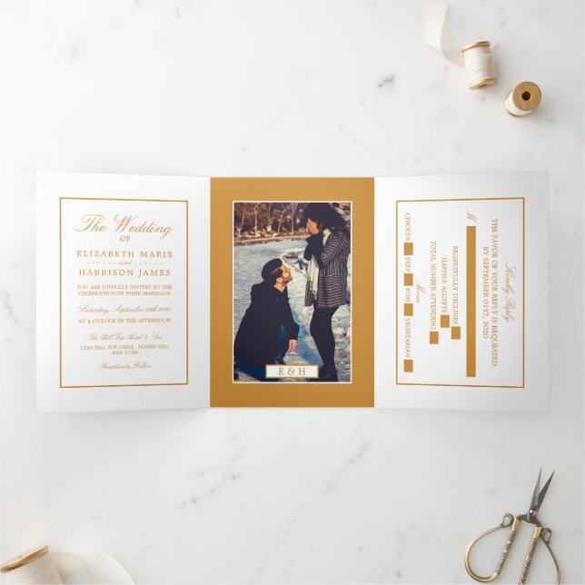 Invitación Tríptica Moderno blanco y oro, suite Boda (Interior)
