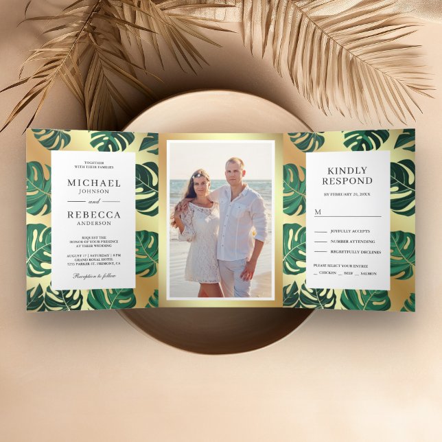 Invitación Tríptica Monstera tropical verde y dorada deja Boda (Subido por el creador)