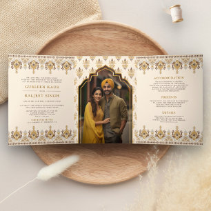 Invitación Tríptica Mostaza Ikat Todo en Uno Anand Karaj Boda Sikh