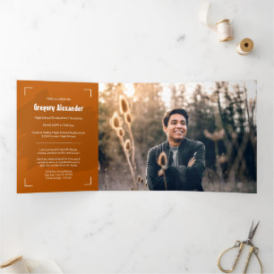 Invitación Tríptica Naranja quemado Edgy Resumen Grado de fotografía d