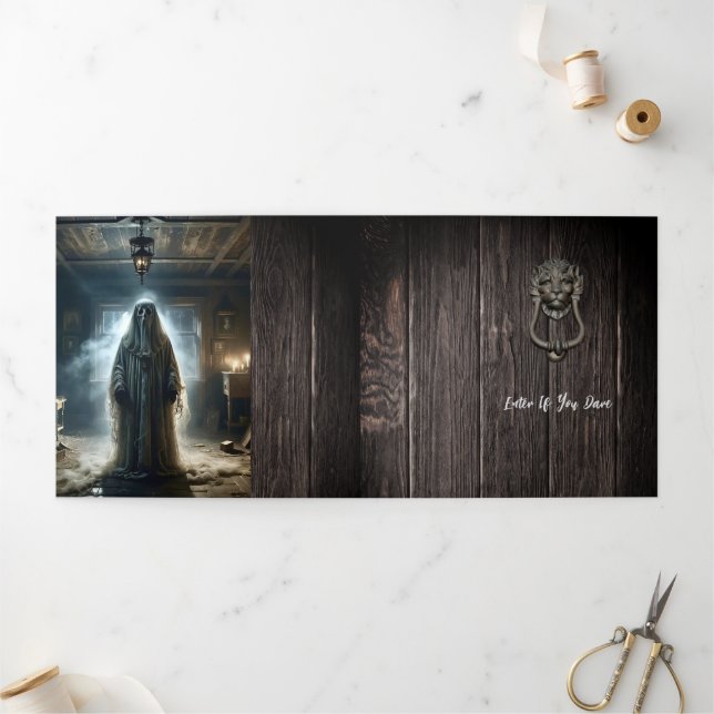 Invitación Tríptica No temas la fiesta de Halloween (Exterior)