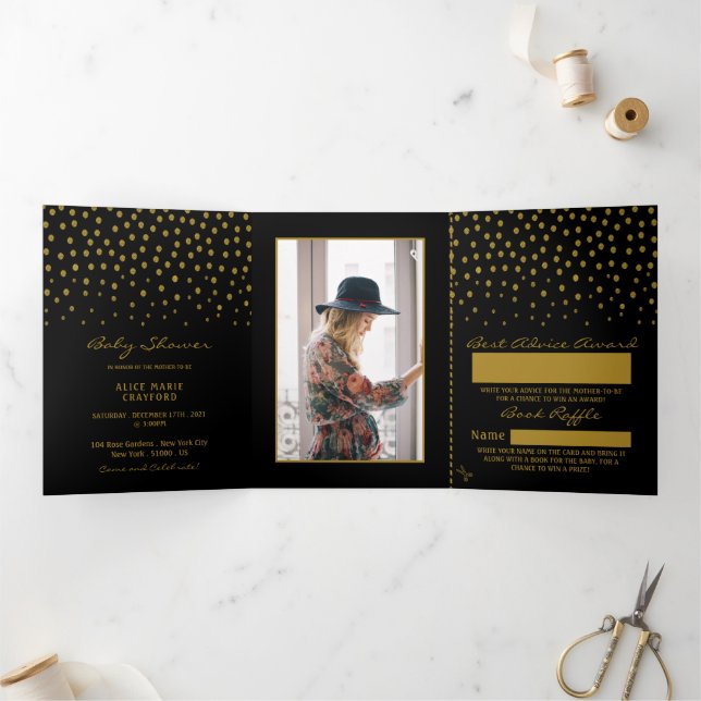 Invitación Tríptica Punto de Polka Negro y Oro, Suite Baby Shower (Interior)