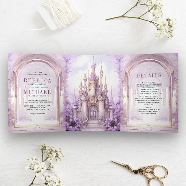 Invitación Tríptica Purple Floral Fairytale Castle All in One Wedding (Subido por el creador)
