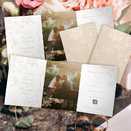 Invitación Tríptica Romantic Wedding Peonies Delicate Ivory White