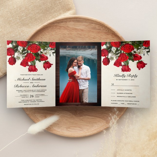 Invitación Tríptica Rosas Rojas Rústicas Románticas Bouquet Foto Boda (Subido por el creador)