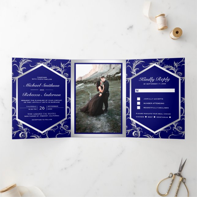 Invitación Tríptica Royal Blue Silver Flourish Swirl Wedding Photo (Interior)