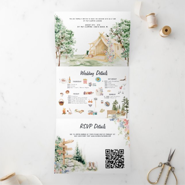 Invitación Tríptica Rustic Forest Glamping Wedding Tri-Fold Invitation (Interior)