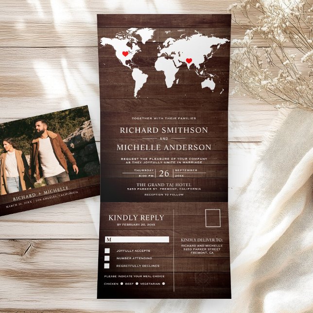 Invitación Tríptica Rustic Wood World Map All in One Wedding (Subido por el creador)