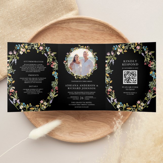 Invitación Tríptica Rústico Boho Wildflower Foto Código QR Boda negro (Subido por el creador)