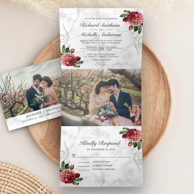 Invitación Tríptica Rústico de mármol blanco Hidrangea Boda floral (Subido por el creador)