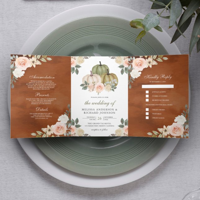 Invitación Tríptica Sage Green Pumpkin Peach Floral Terracotta Boda (Subido por el creador)