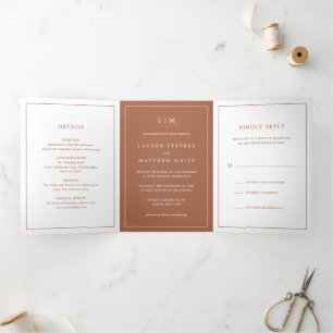Invitación Tríptica Simple Terracota Monograma Elegante Boda