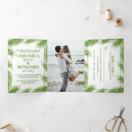 Invitación Tríptica Suite de Boda Tropical Palm Leaves Beach