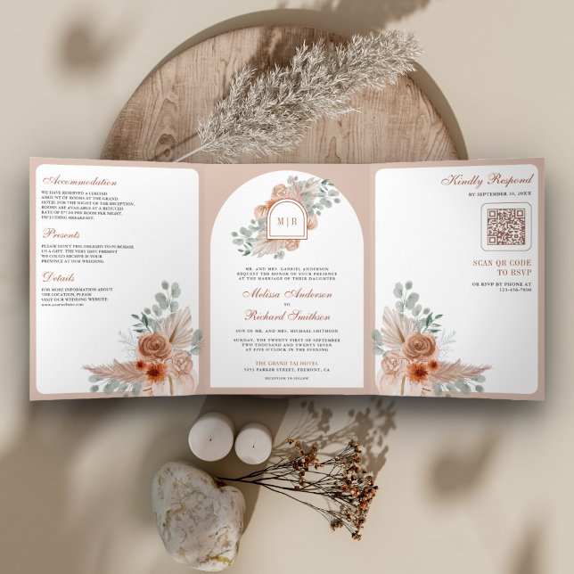Invitación Tríptica Terracotta Floral Boho Pampas Código QR Boda (Subido por el creador)