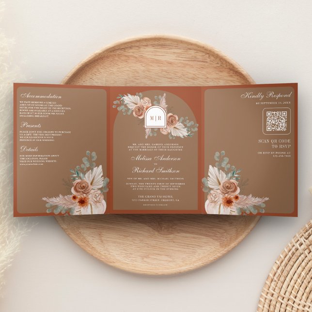 Invitación Tríptica Terracotta Floral Pampas Beige Tan QR Code Wedding (Subido por el creador)