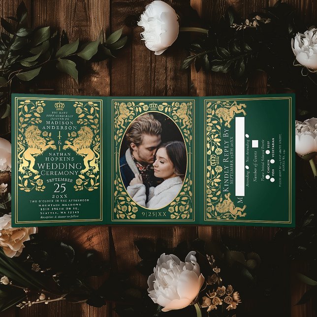 Invitación Tríptica Tri-Fold, Boda de León Medieval Verde (Subido por el creador)