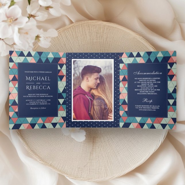 Invitación Tríptica Triángulos Geométricos Modernos Foto Boda (Subido por el creador)