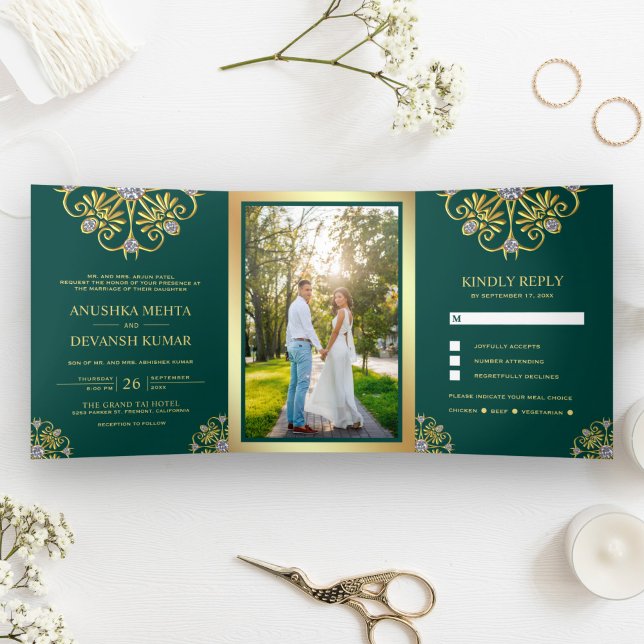 Invitación Tríptica Verde y oro Tradicional Mandala Boda indio (Subido por el creador)