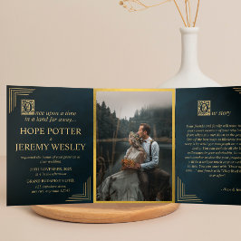 Invitación Tríptica Whimsical Fairy Tale Book Gold Emerald Magald