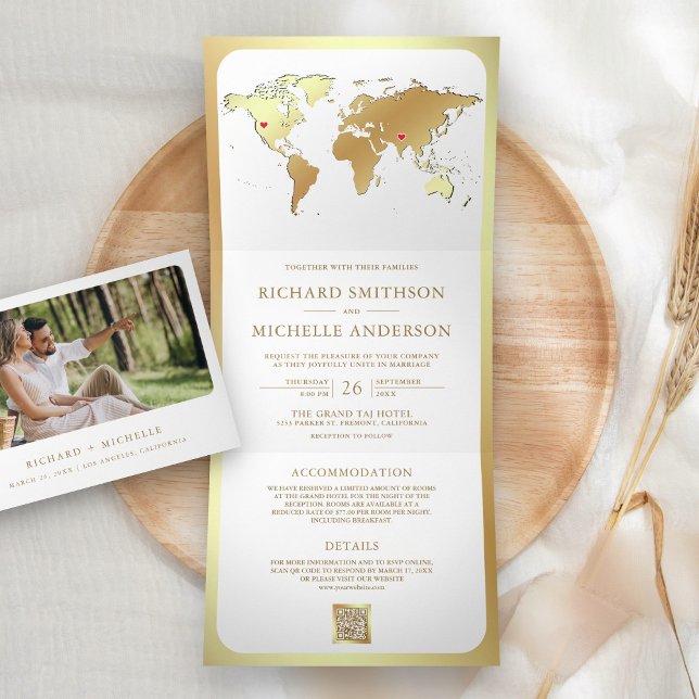Invitación Tríptica White Gold World Map QR Code Photo Wedding (Subido por el creador)