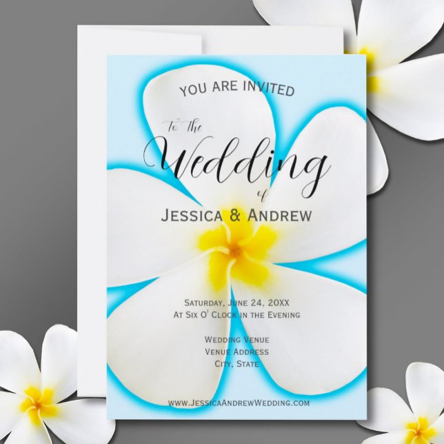 Invitación Tropical, Plumeria Blanca sobre Azul, Boda Floral (Subido por el creador)