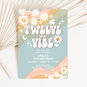 Invitación TWELVE es un Vibe Daisy Hippie 70s Cumpleaños Retr
