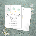 Invitación Twinkle Twinkle Little Star Baby Shower Sprinkle<br><div class="desc">Con unas bonitas nubes verdes de menta y estrellas doradas sobre un fondo blanco, esta invitación a la ducha de bebé, rociar o duchas de pareja, neutra en género, es perfecta para todos los pequeños que van en camino. Añade los detalles especiales de tu evento en una tipografía elegante para...</div>