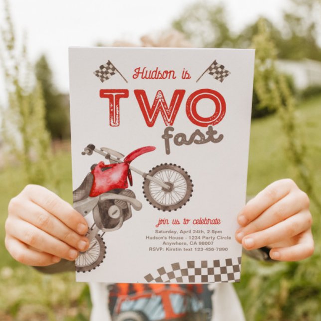 Invitación Two Fast Red Dirt Bike Invitation (Subido por el creador)