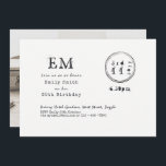 Invitación Typewriter Font 60th Birthday invita a tinta de ép<br><div class="desc">NOTA: COMPRUEBE TODO el texto para los errores de SPELLING y TYPOS para asegurarse de que todo está presente y es correcto antes de realizar el pedido. _____________________________________________________________________________ Elegante estacal de parejas modernas que se puede usar para cualquier ocasión, incluyendo cena de ensayo, boda , compromiso, aniversario, duchas de parejas,...</div>