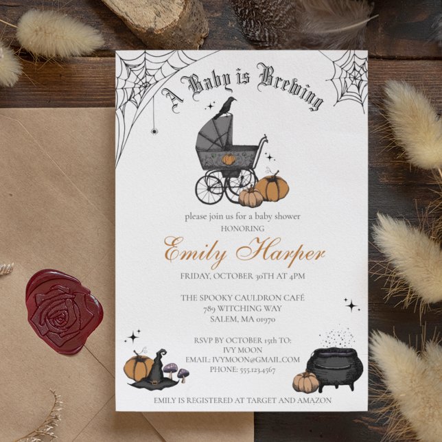 Invitación Un bebé está preparando Baby Shower neutral en cua (Gothic Halloween Baby Shower Invitation. Hand Drawn Vintage Baby Carriage, Raven, Witch Hat, Pumpkin)