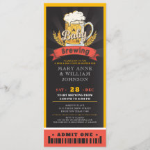 Un bebé está preparando boletos de cerveza para la