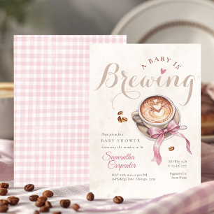 Invitación Un bebé está preparando café arco rosa baby shower