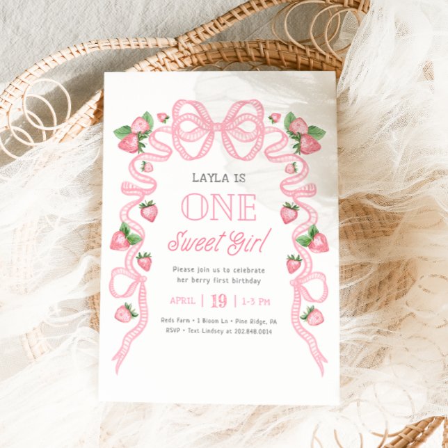 Invitación Un Chica dulce | Fresa Rosa Bow Primer cumpleaños (Subido por el creador)