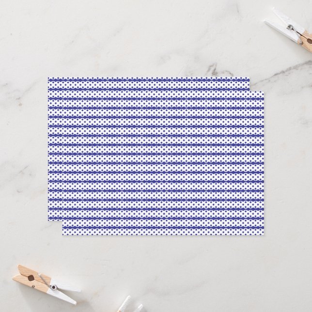 Invitación Un cielo azul vívido con nubes blancas dispersas. (Anverso/Reverso In Situ)