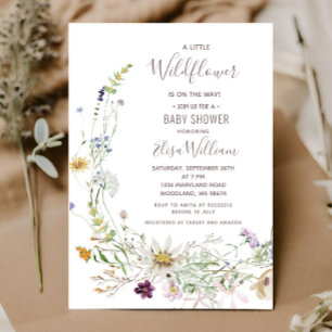 Invitación Un flor silvestre está en camino a Baby Shower Inv
