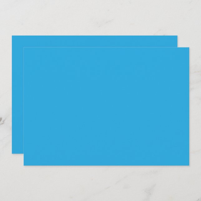 Invitación un fondo azul con un gato blanco y negro (Anverso / Reverso)