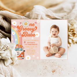 Invitación Un Groovy Babe retro arco iris foto de primer cump