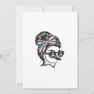 Invitación un pájaro con el pelo elegantemente pintado